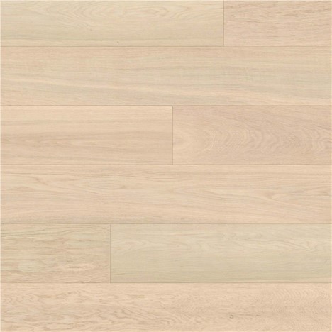 أرضيات من الخشب الصلب المصنوع من خشب البلوط الخفيف في لندن